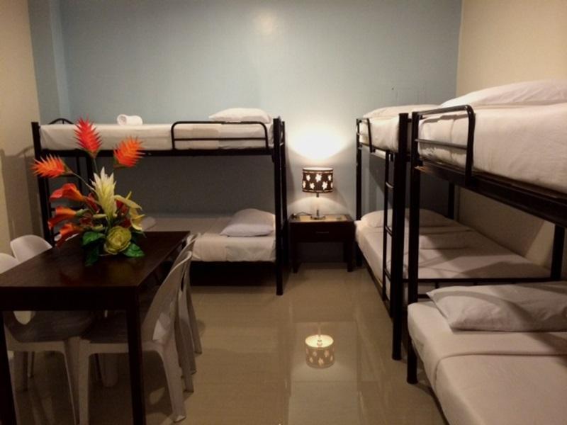 Urban Manor Hotel Roxas City Exterior foto